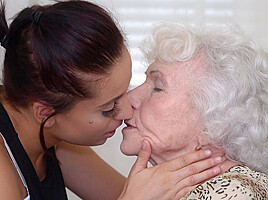 Hit Firmly Breasted Babe Having Sex With A Very Naughty Granny – MatureNl