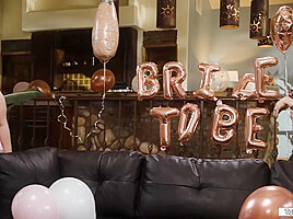 Latina tgirl give sisterinlaw a lapdance and licks her pussy