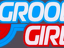 GROOBYGIRLS – Luna Laika Is Back To Strike A Pleasure