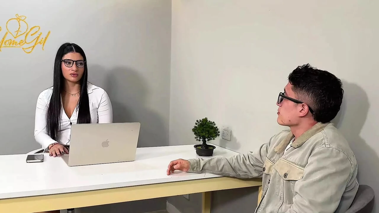 Horny psychologist fucks couple