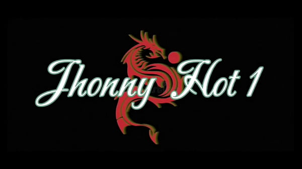 Massagem gostosa na milf safada bucetuda