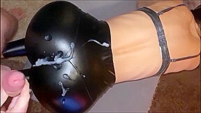 ses ejacs sur mon joli cul